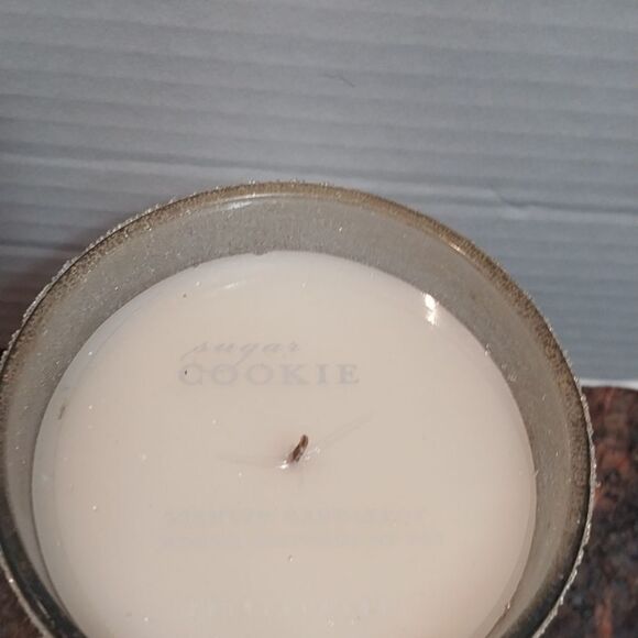 Pottery Barn "Sugar Cookie" Candle in Frosted Jar...NEW - Picture 2 of 4